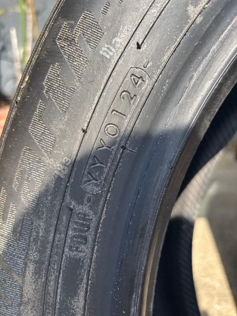 ヨコハマ　ブルーアースes32 225/55r17 2本セット　バリ溝 ①
