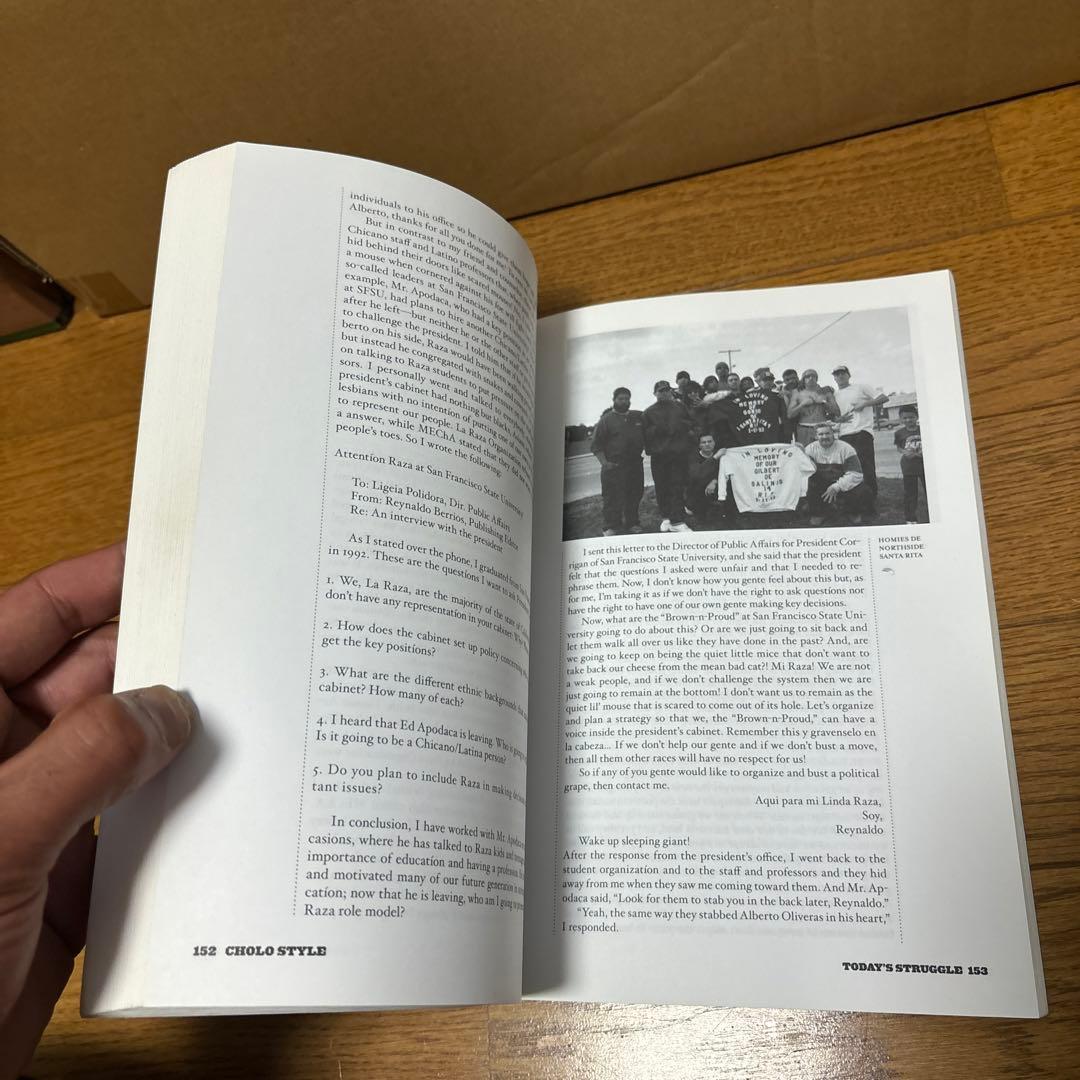 洋書 Cholo Style: Homies, girls & La Raza