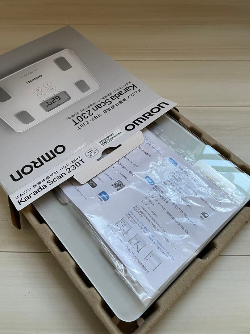 OMRON 体重体組成計 HBF-230T カラダスキャン シャイニーホワイト