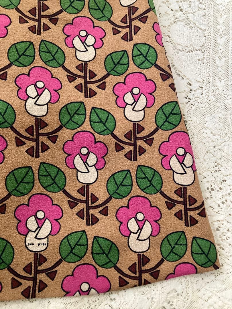 最終価格　美品　プープレ　peu pres 大人可愛い♪薔薇の総お花柄スカート