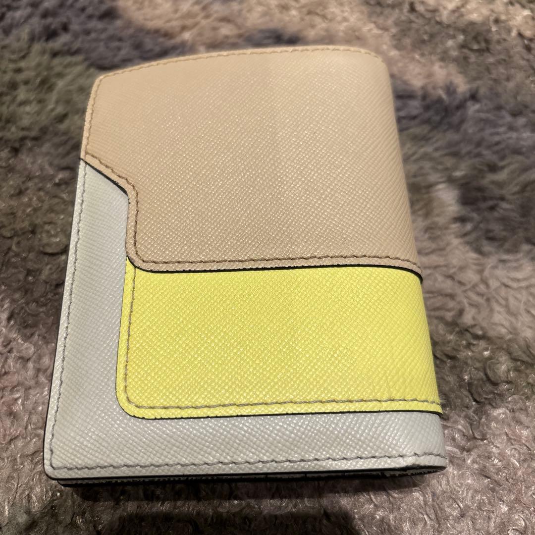 MARNI マルニ 二つ折財布