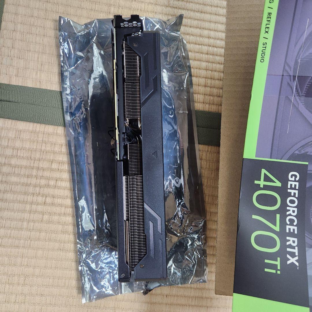 グラフィックボード・グラボ・ビデオカード Palit GeForce RTX 4070 Ti 12GB