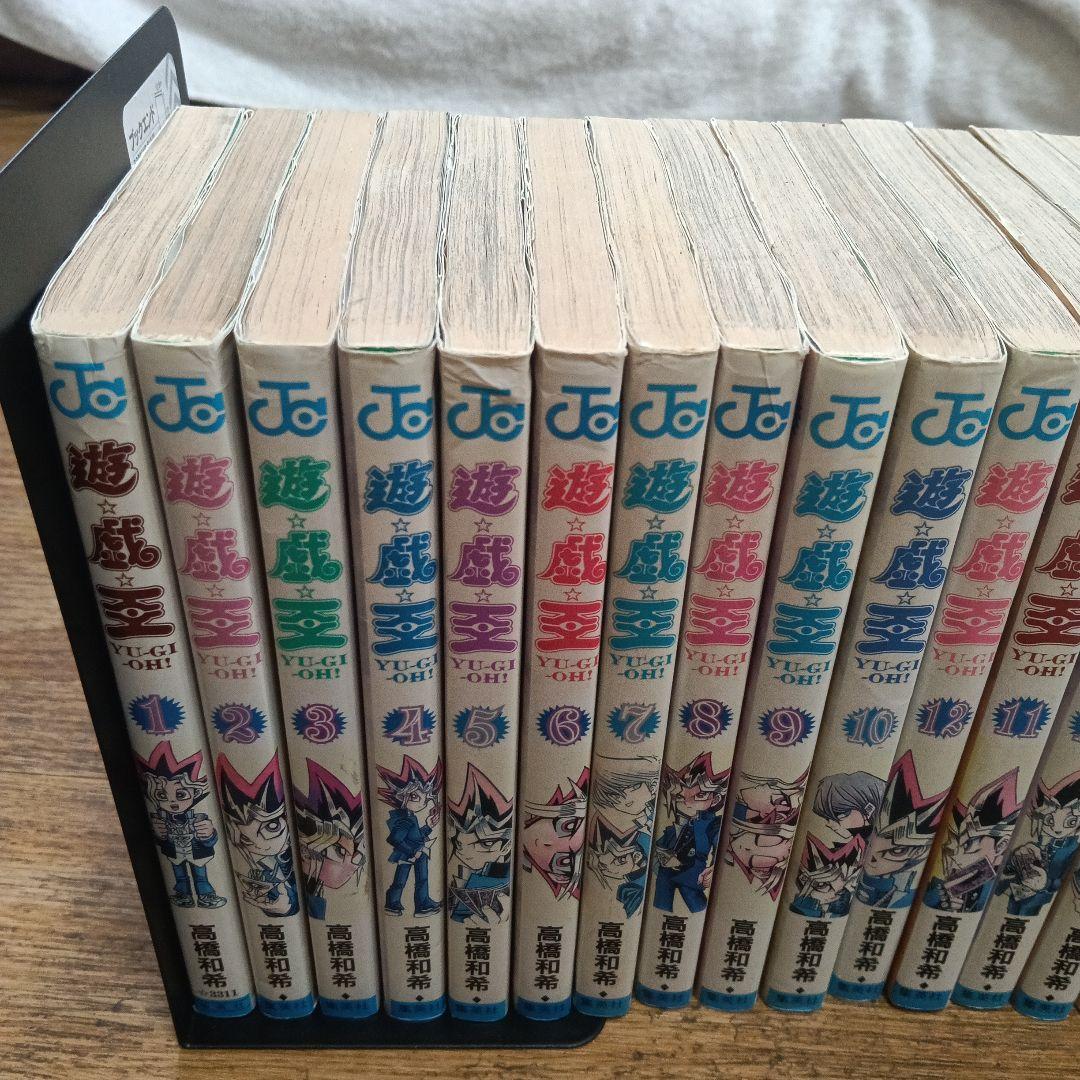 遊戯王 全巻1-38セット　1巻、2巻初版 高橋和希