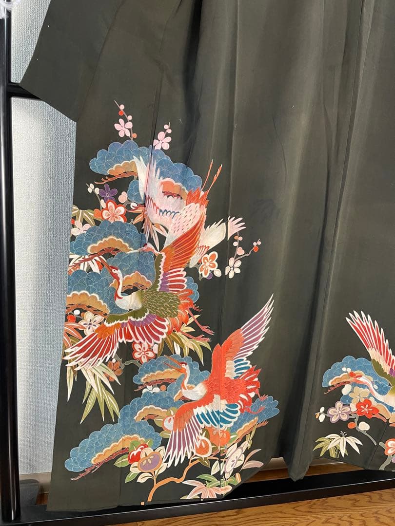 アンティーク　着物　振袖　古典柄　花柄　松　家紋　大正ロマン　RT4