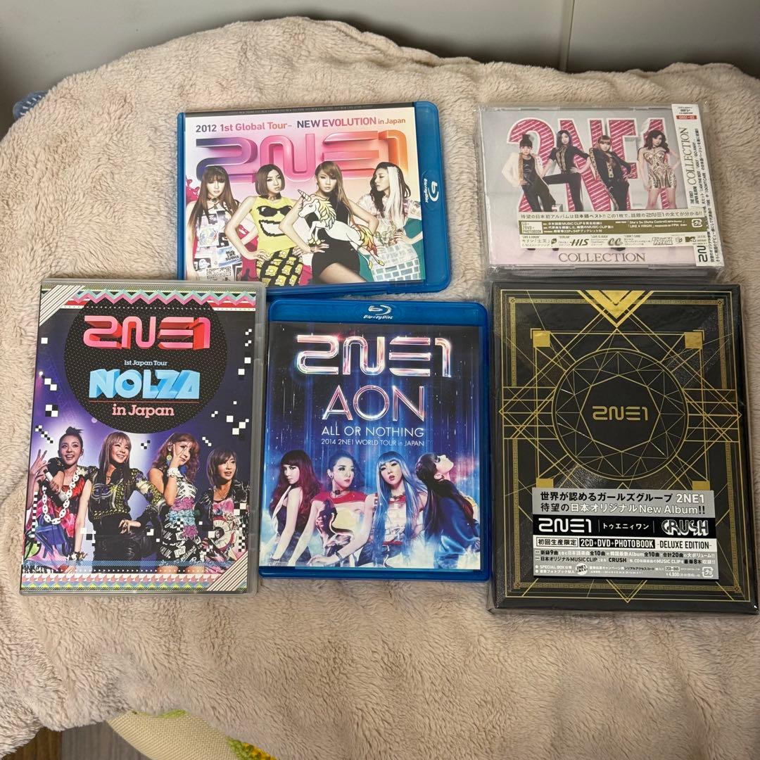 2NE1 DVD/Blu-ray/CDセット