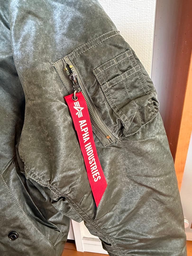 ALPHA INDUSTRIES MA-1ジャケット オリーブグリーン