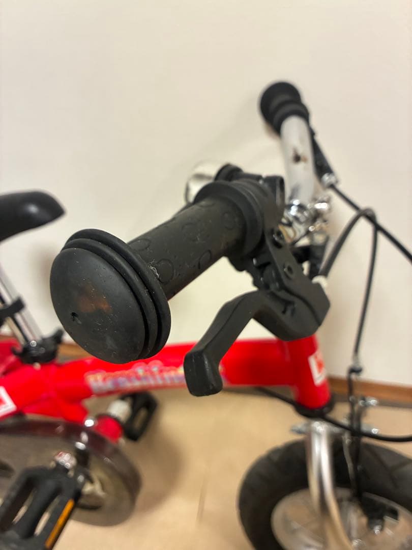 へんしんバイクS 赤 レッド 10インチ 引き取り限定 Henshin bike