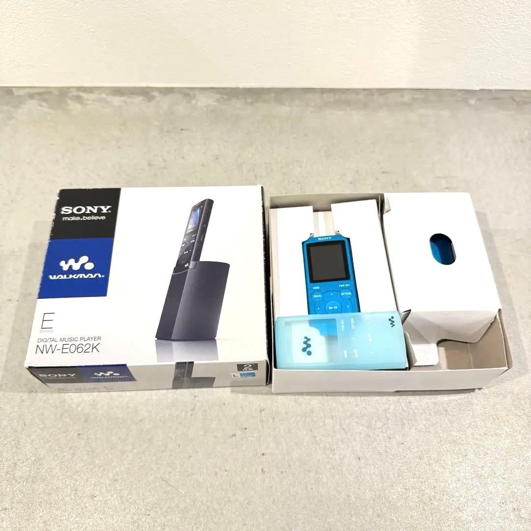 ポータブルプレーヤー SONY WALKMAN NW-E062K Blue