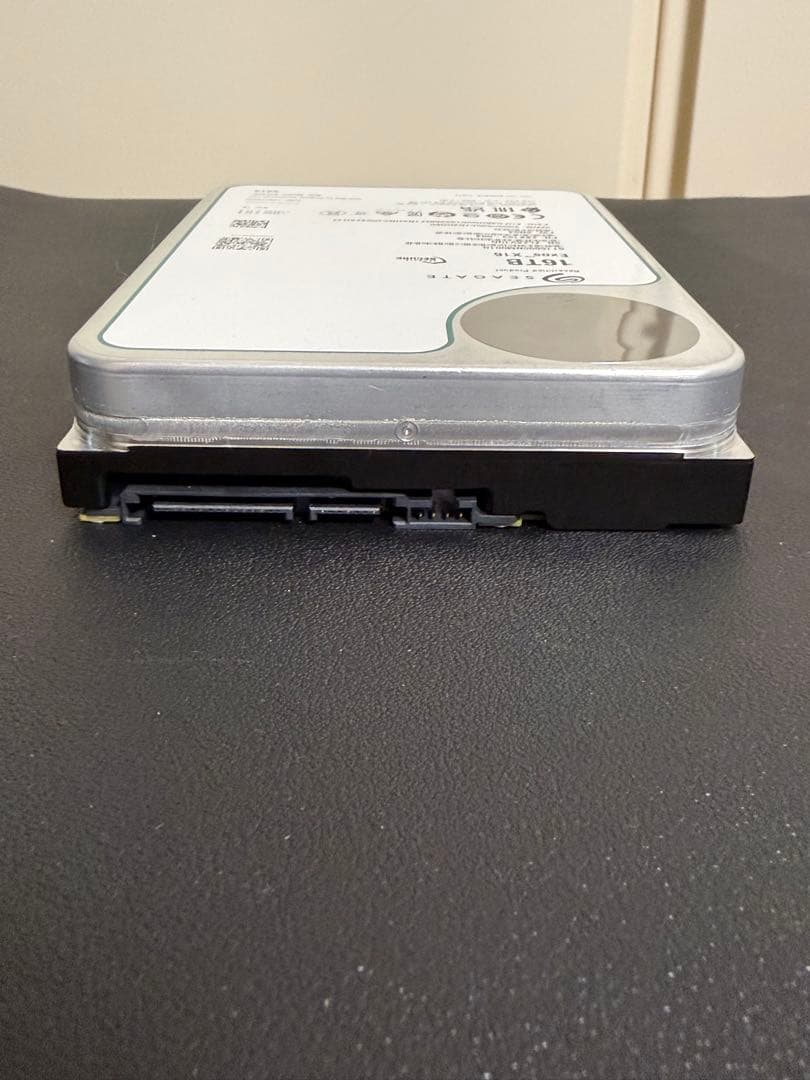 内蔵型ハードディスクドライブ Seagate Exos X16 16TB HDD ST16000NM001G