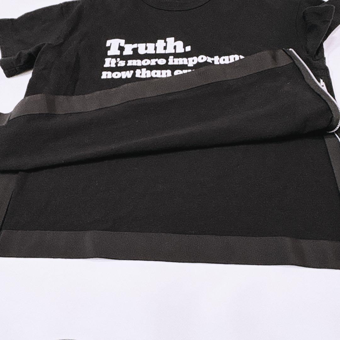 希少 sacai×NYT Truthプリント 両サイドジップ Tシャツ 日本製