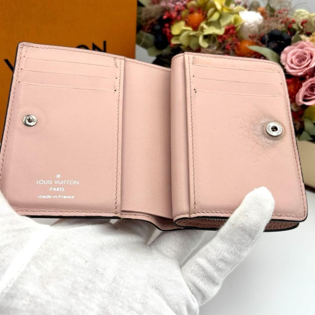 ルイヴィトン マヒナ ポルトフォイユ クレア 二つ折り 財布 ピンク ローズ
