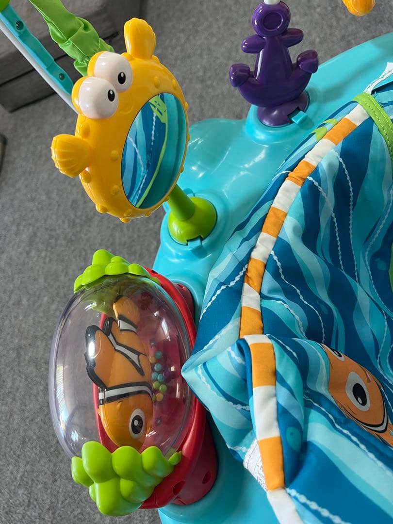 ジャンパルー トイザらス ファインディングニモ ジャンパー ディズニー ニモ