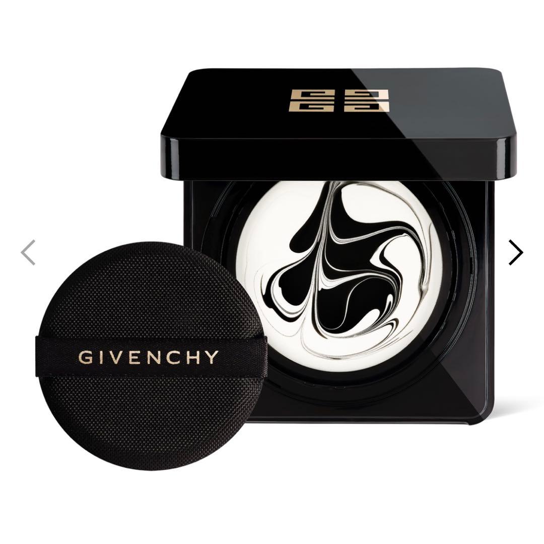 GIVENCHY ソワン ノワール UV コンパクト