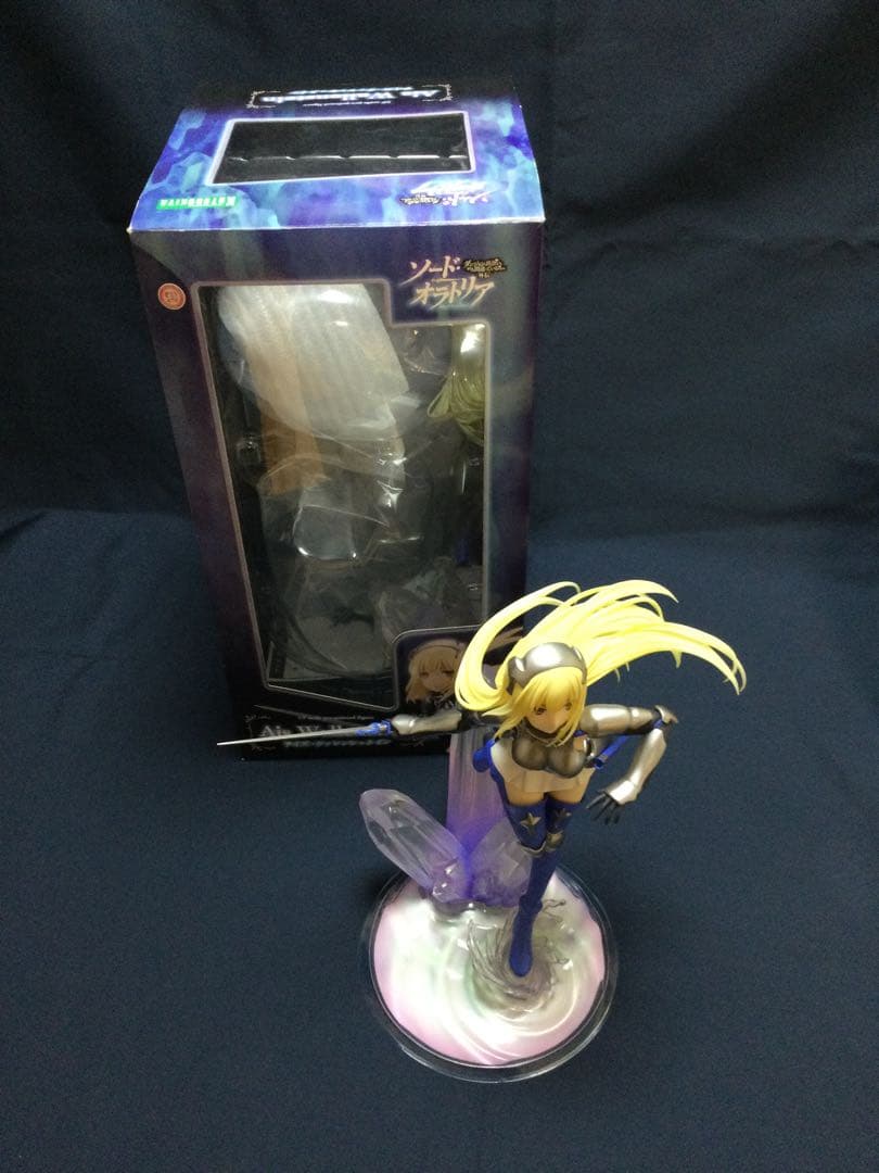 アイズ・ヴァレンシュタイン 1/7 製塗装済み 完成品 【絶版】