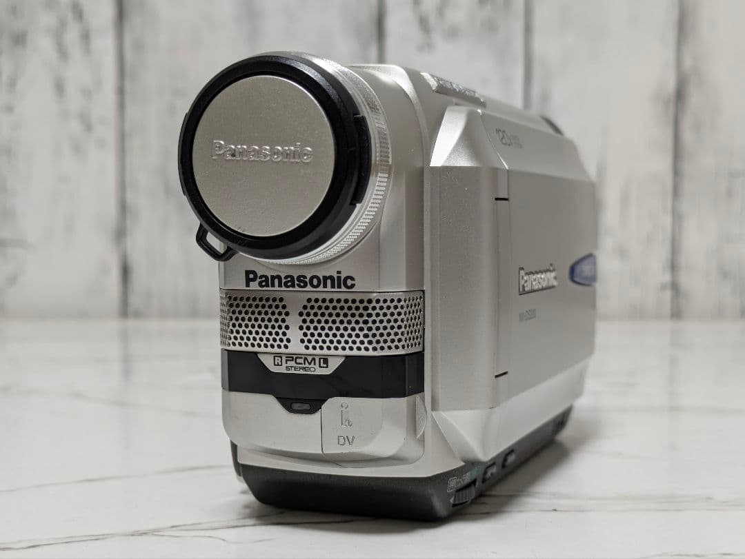 ② Panasonic　NV-DS200　MiniDV対応　(再生機)