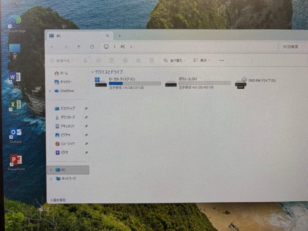 ThinkCentre 第8世代i3 メモリ8GB SSD＋HDD Win11