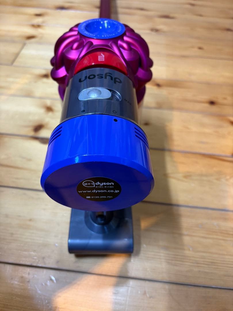 Dyson V7スティッククリーナー 本体