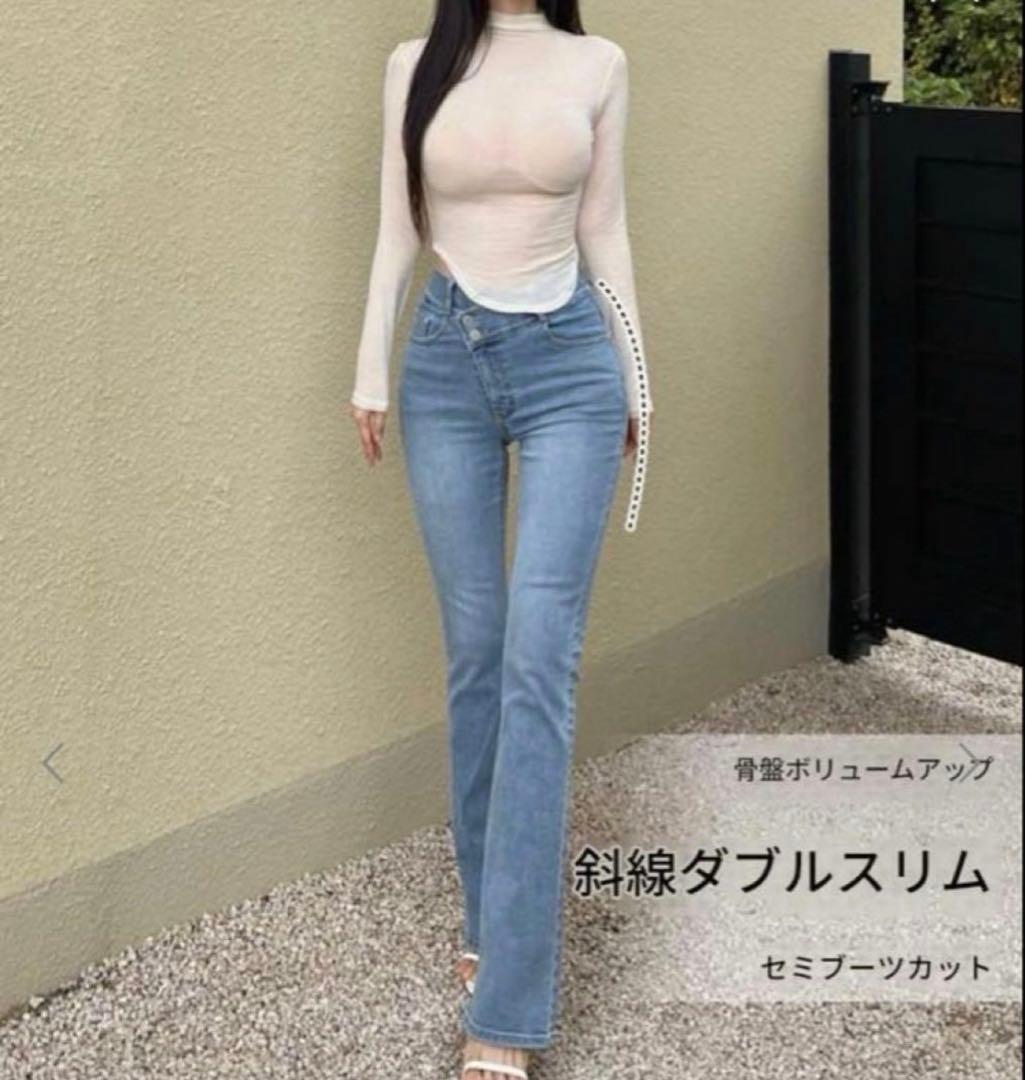 kindameカインダミ　ヒップボリュームアップ 斜めボタンフレアデニム　M