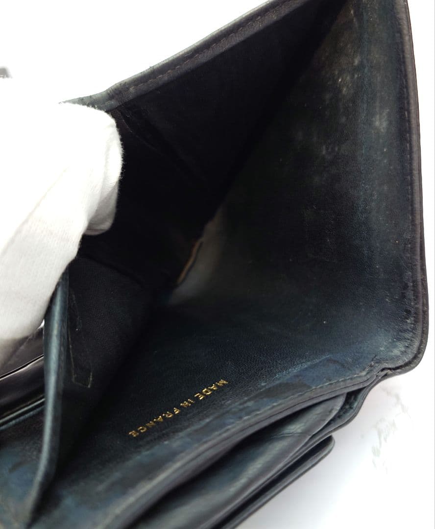 特価【CHANEL】パテントレザー/二つ折り財布/