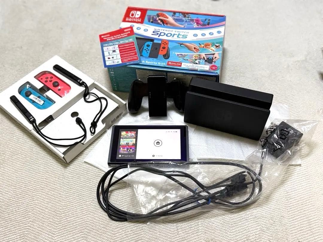 Nintendo switch本体　嬉しいおまけ付き！！！