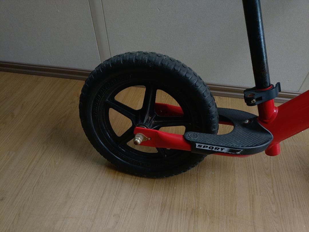 STRIDER ストライダー バランスバイク レッド 12インチ