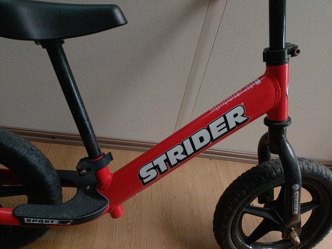 STRIDER ストライダー バランスバイク レッド 12インチ