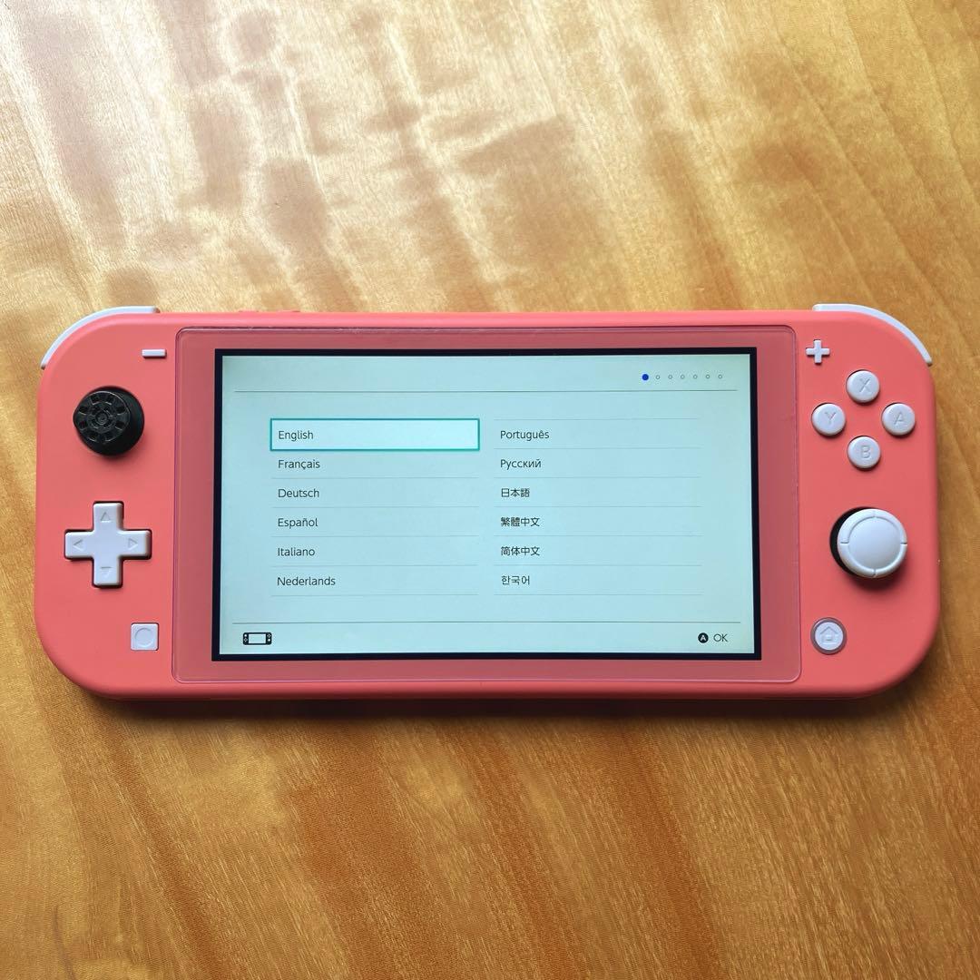 ニンテンドースイッチライト（本体のみ）/コーラルピンク