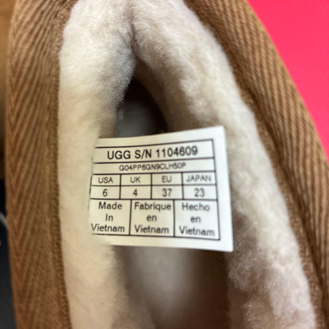 アグ クラシック フェム ミニ ウェッジ ヒール ブーツ 1104609 UGG