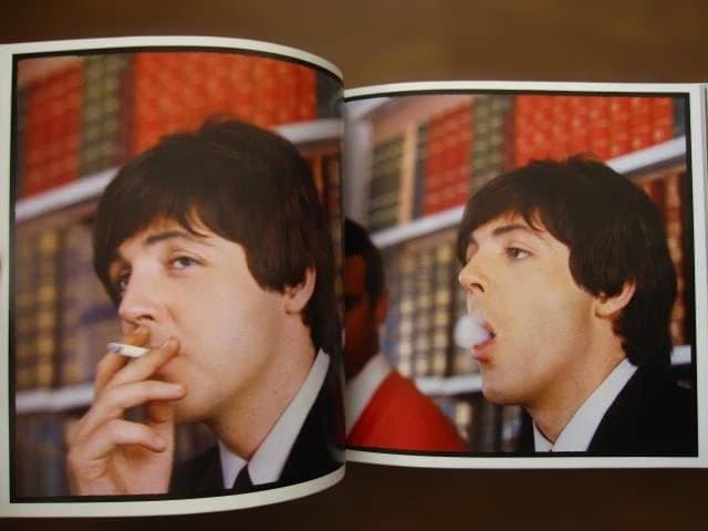 アート・デザイン・音楽 Beatles Photographs from the Set of Help