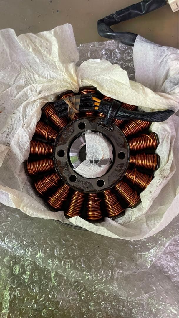 し*ぃ様 CBR1000RR SC57 ジェネレータ、フライホイール