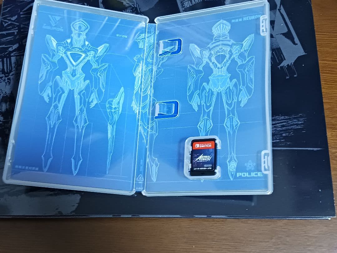 Nintendo Switch ASTRAL CHAIN COLLECTOR'S EDITION