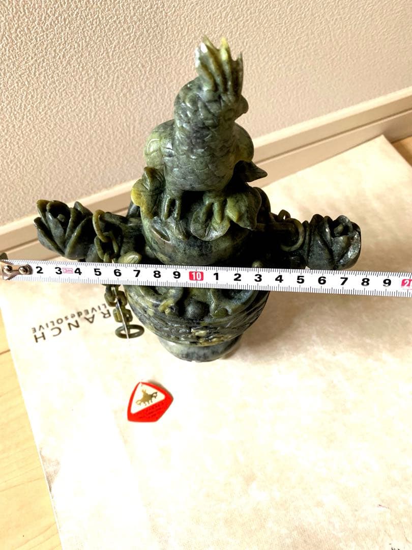中国骨董 翡翠 香炉 天然石 手彫り 蓮の花と鶴の彫刻(ワケあり)