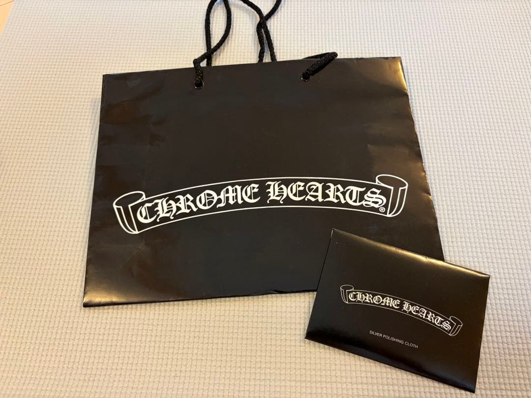 CHROME HEARTS セメタリークロス　トラッカーキャップ
