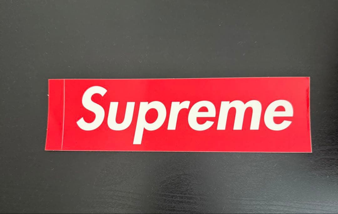 SUPREME Tシャツ M ステッカー付き