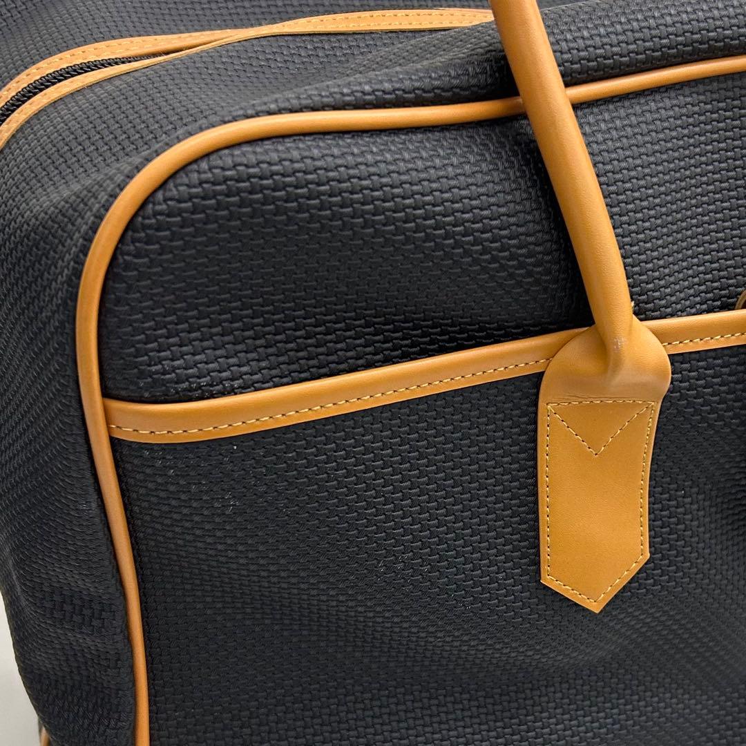 【極上美品】正規店購入品 イヴサンローラン YSL型押し ボストンバッグ 大容量