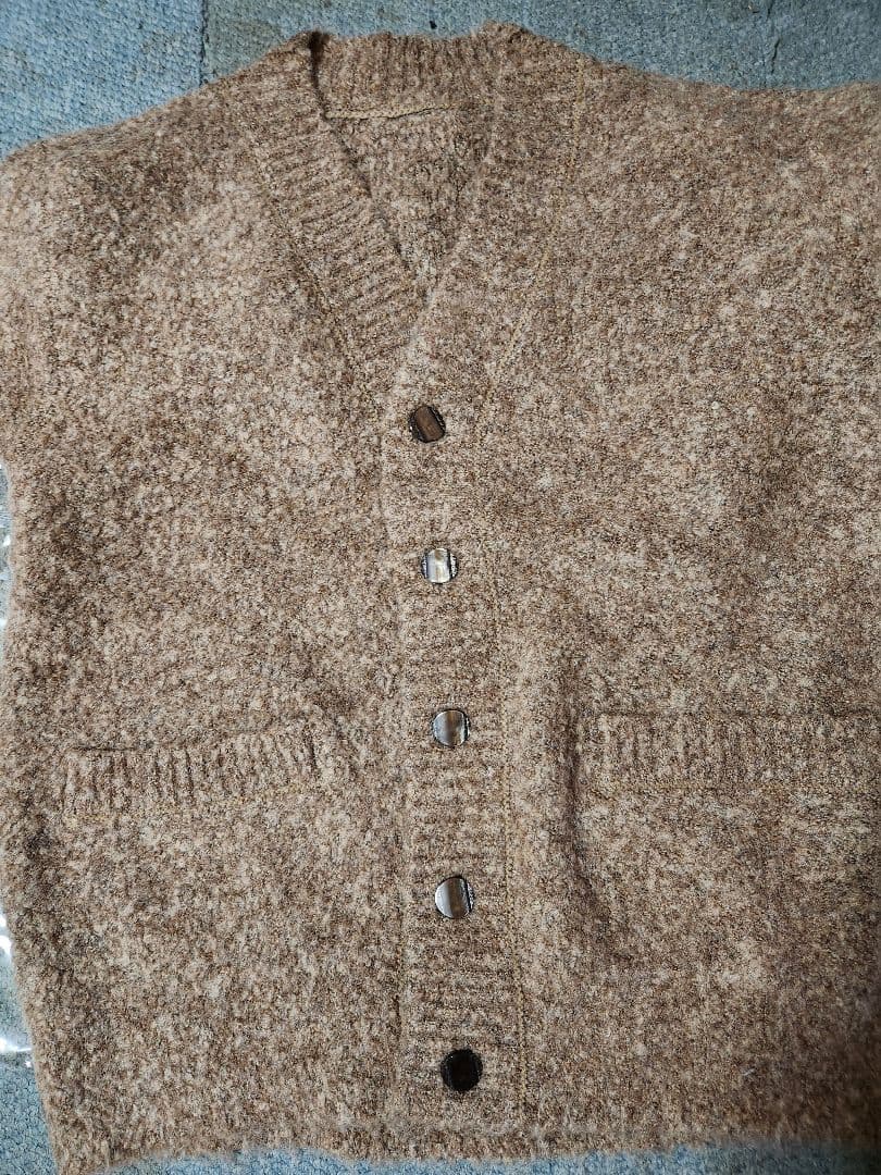 新品♬ 佐藤健…ABYTS BOA KNIT GOWN　ブラウン色　未使用