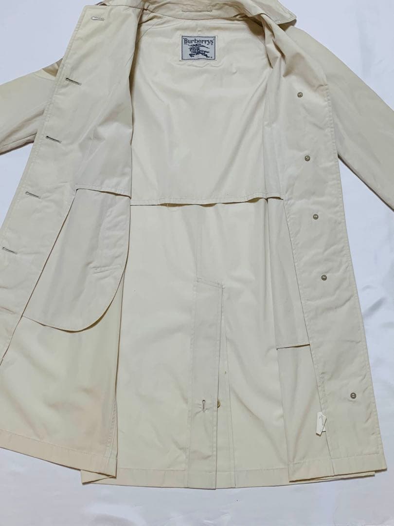 Burberry ステンカラーコート ベージュ 薄手 ベルト付き 春アウター