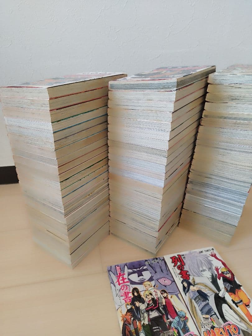24時間以内発送します！ ナルト　全巻セット　 1巻〜72巻 完結+関連本2冊