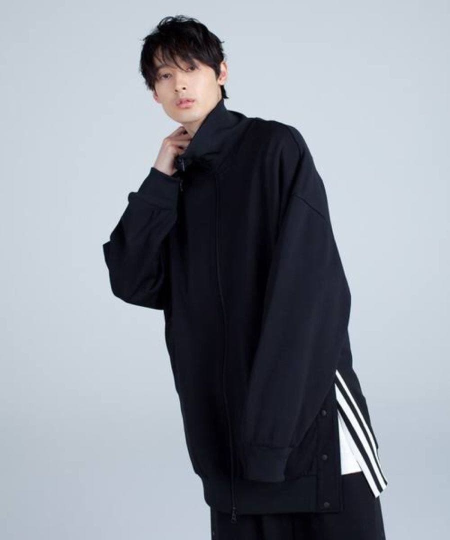 Y-3 ブラック ジップアップジャケット