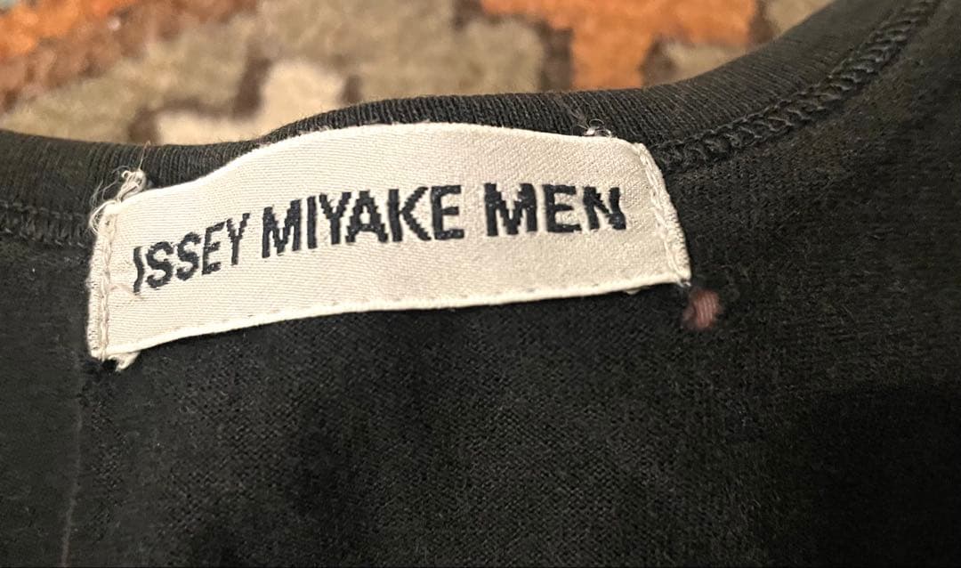 【希少】ISSEYMIYAKEMEN イッセイミヤケ タンクトップ 黒 S