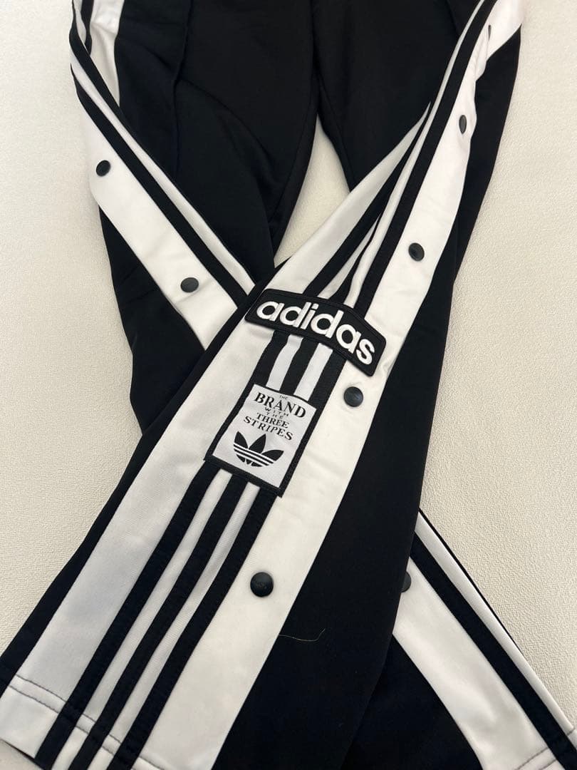 新品　adidas アディブレイク トラックパンツ アディダスオリジナルス