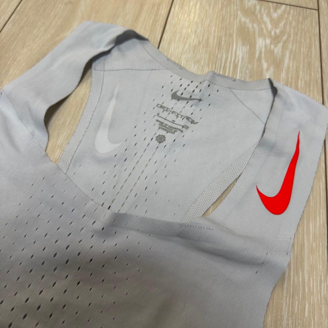 NIKE エアロスイフト シングレット S