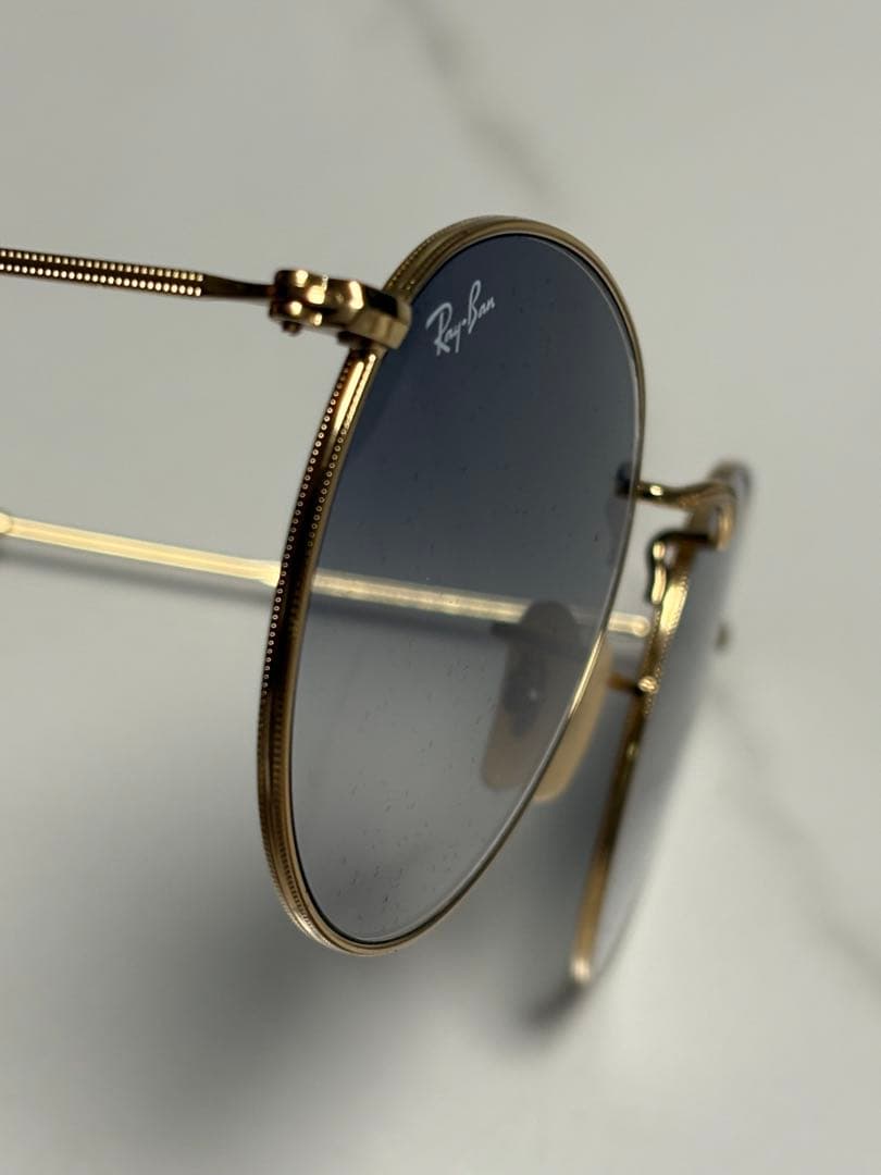 Ray-Ban ラウンド型サングラス ブルーグラデーション