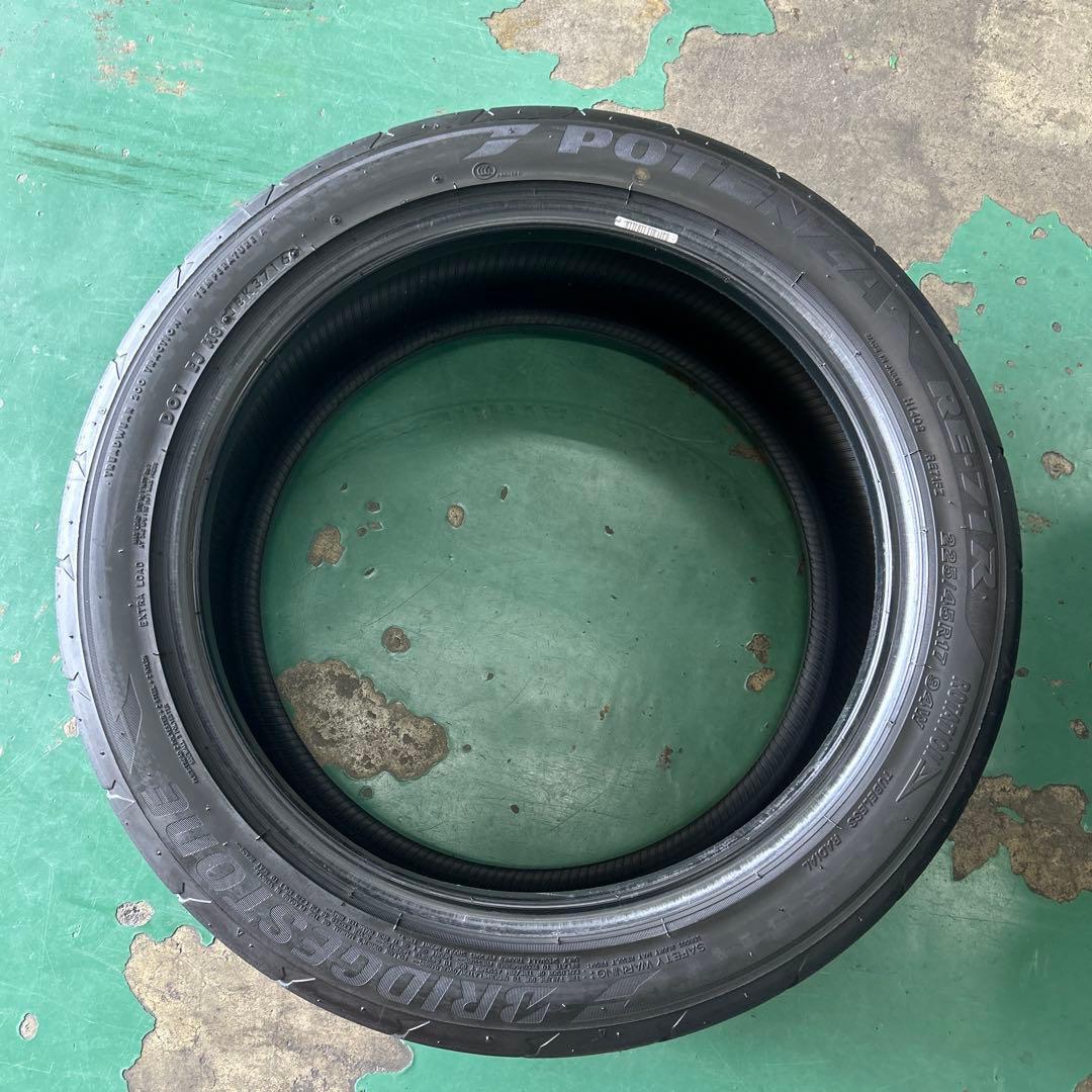 中古タイヤ　225/45R17 ポテンザRE71R 2本価格