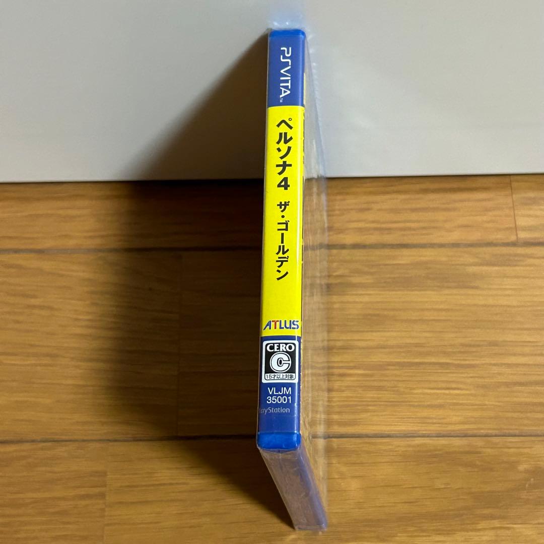 新品未開封　PSVITA   ペルソナ4  ザ・ゴールデン