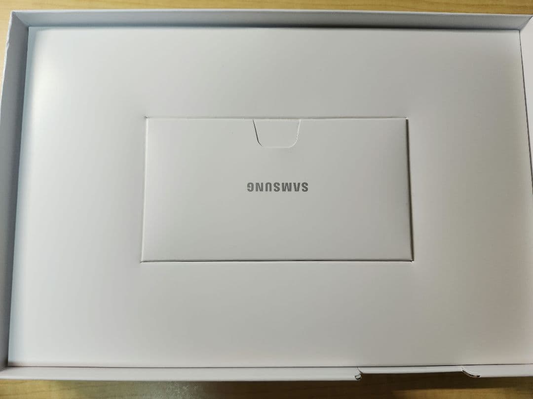 Galaxy Tab A9+（本体）　ケース付き