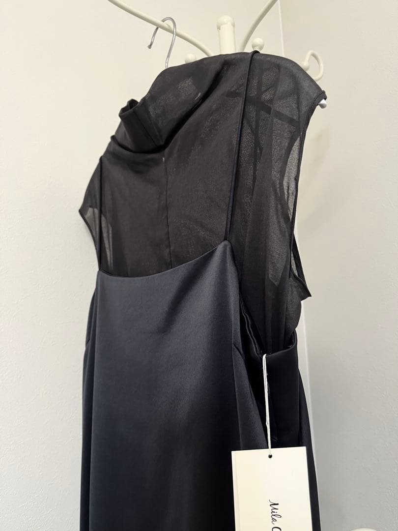 新品　タグ付き　Mila Owen黒のノースリーブ上下セットワンピース