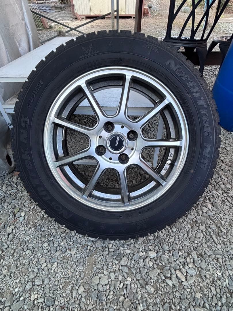 日産ノートe-POWER スタッドレスホイール4本セット185/65/R15