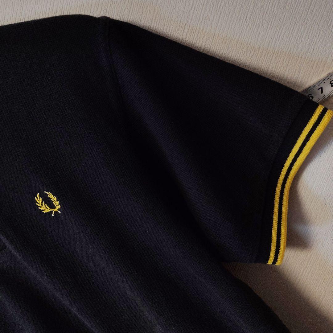 Fred Perry 12 黒 金М相当