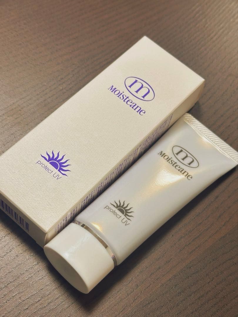 モイスティーヌ　プロテクトUV 50g 日焼け止めクリーム　moisteane